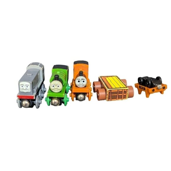 Thomas & Friends Wooden Railway Engines Bundle Percy Dennis Billy magnetic 5 - Picture 2 of 10